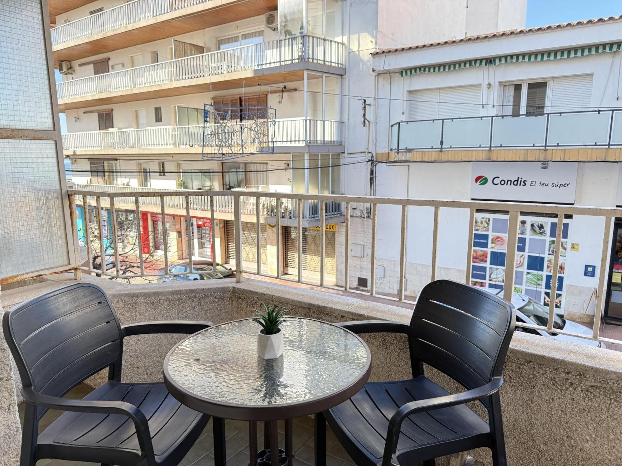 Agi Sant Jordi Apartment Roses Exterior photo