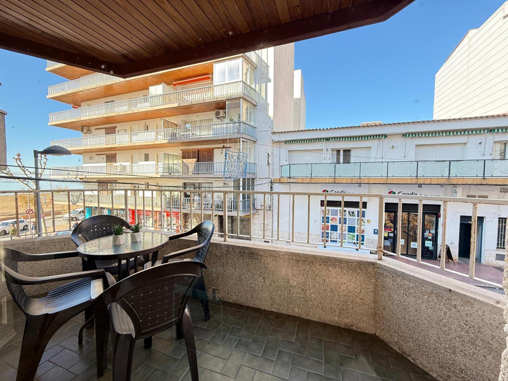 Agi Sant Jordi Apartment Roses Exterior photo